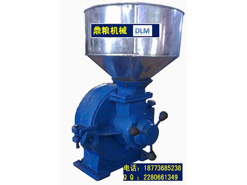 30型磨片式粉碎機(jī)、磨粉機(jī)磨粉機(jī)，磨片式，產(chǎn)量達(dá)1000公斤時,粗細(xì)可調(diào)